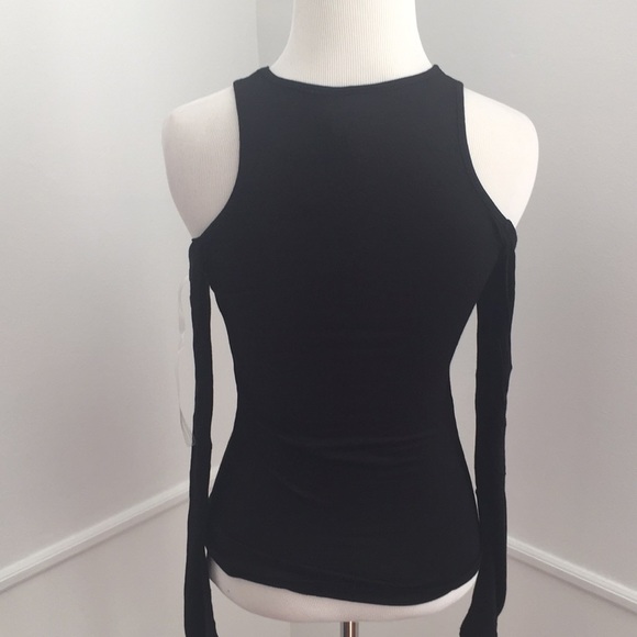 Cold Shoulder Top in Black - Picture 4 of 4